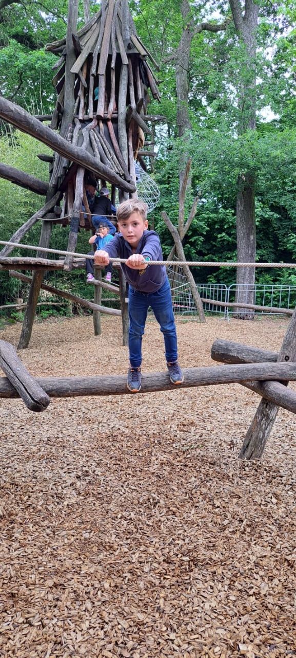 PHOTO 2024 06 04 07 07 042