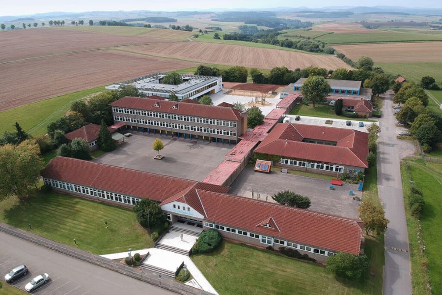 Schulzentrum an der Warte 01