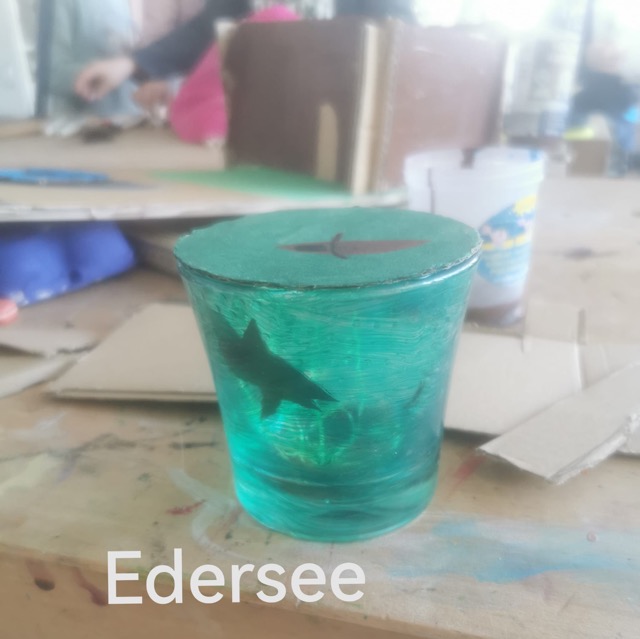 eb6aeec7 d391 4c8c 9e4d 5f6127f497ce6